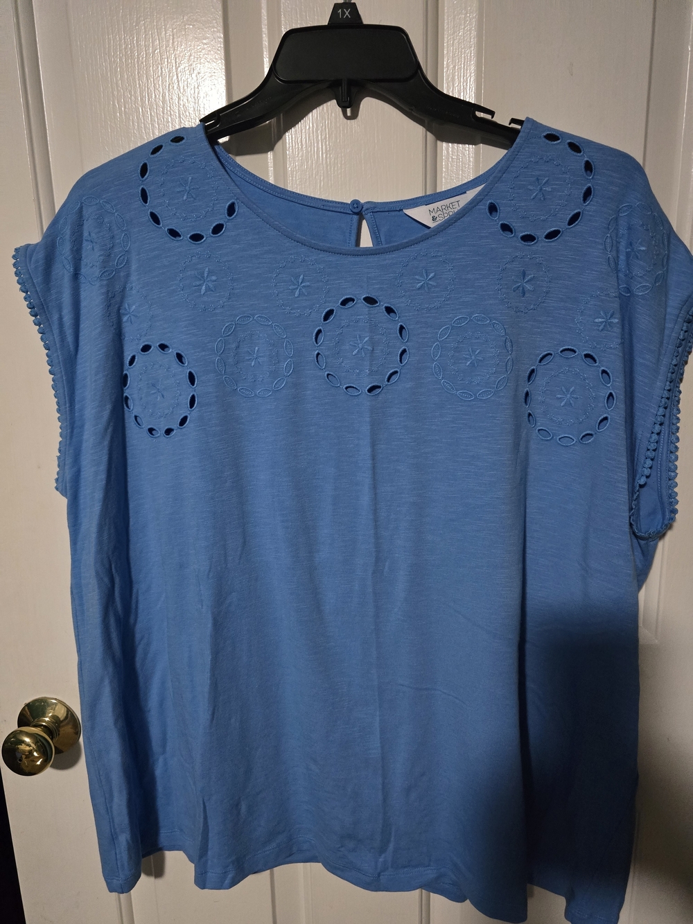 Market & Spruce Sky Blue Eyelet-Trim Short Sleeve Tee
